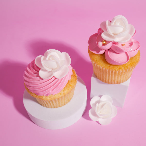 Wafer Decorations White Roses (6 pieces)